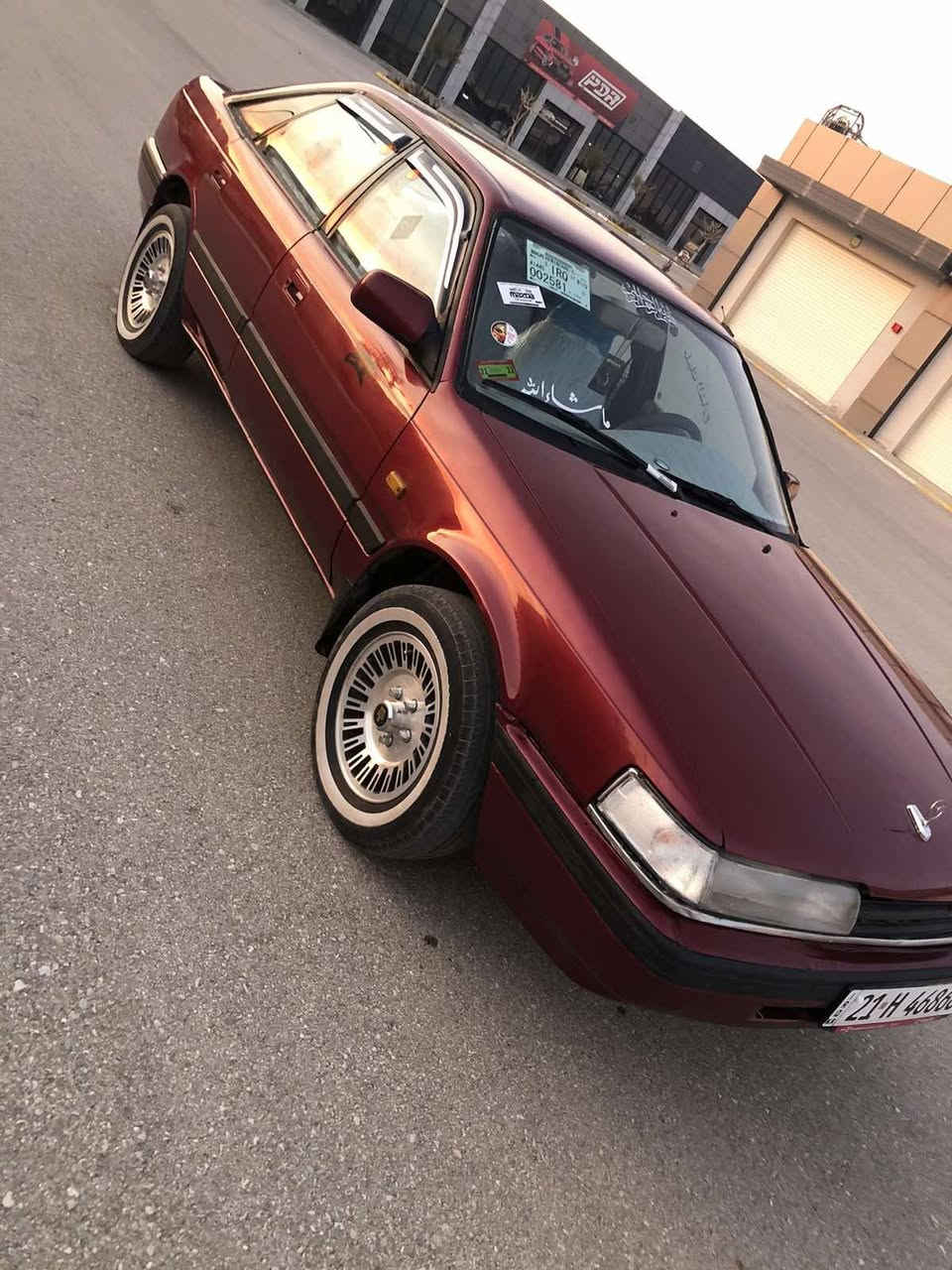 بەس ماشااللە ئەوێت مۆدیل1991 مەکینە هەشتو بەخ دەعمولێدرەوی نیە سنەوی ژینگەی تازەیە خاسوڕە زوی نیە کارابای کامل عیش دەکات هەموگیانی لەسر بیلادی خۆیە تی ماڵی دۆستە سعری43وەرەقە ژم***********؟؟*********** شێون سلێمانی
