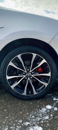 ويل كروم كورلا • ١٧ انش • مع تايرات