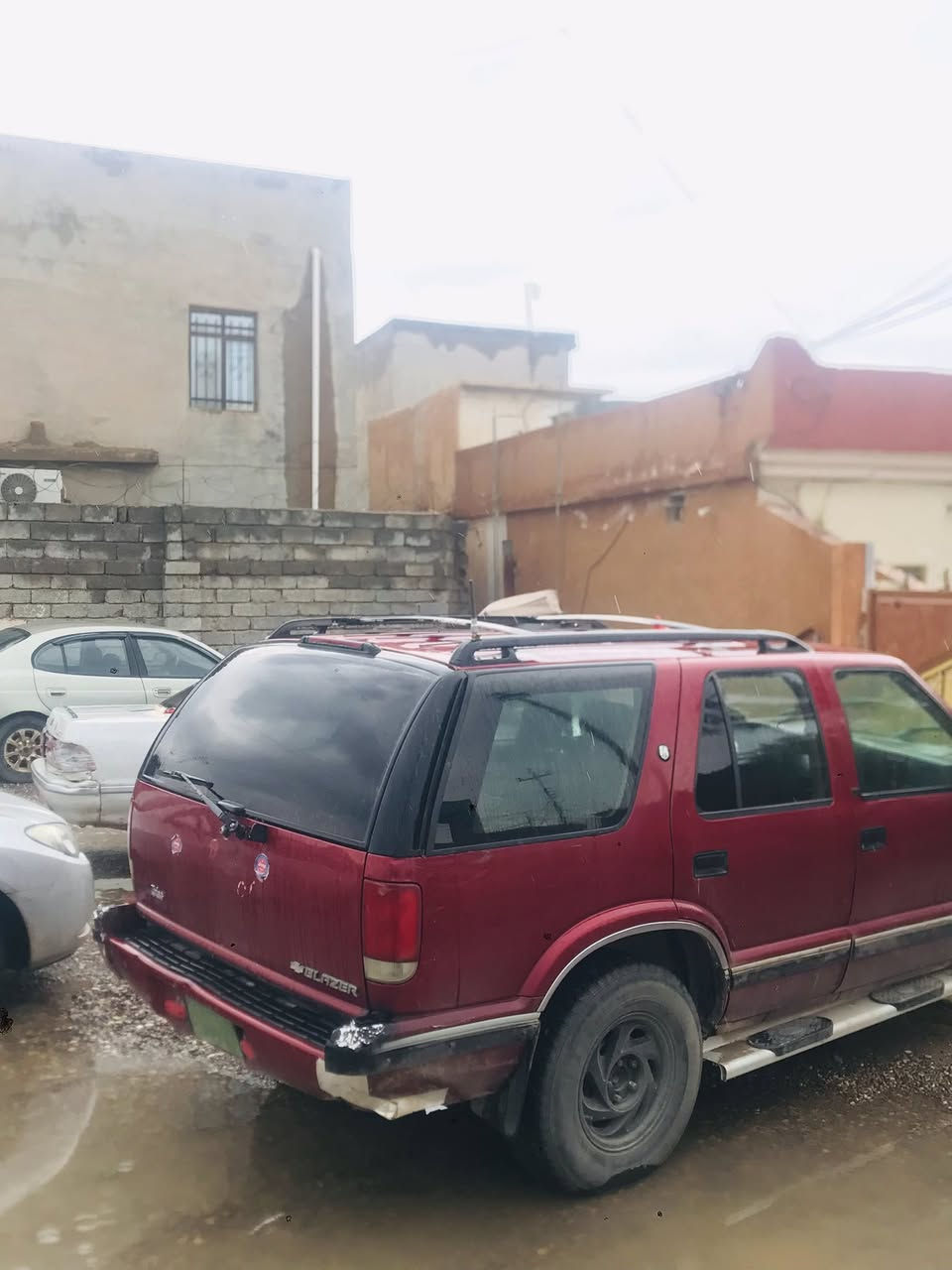 شوفر ليت بلايزر🎁
#شوفرليت
                   👍🏻BLRZER

موديل 1995  
گير ومحرك ملكه ڤيڤيتي نشاط فول 🚀
كهربائيات كلها شغاله 
السيارة حيل نضيفه
مسجل شاشه سماعات جدد🔊
تواير جدد🛞
لايت عالي ناصي شغالات 
قرفه نضيفه
رقم نينوى فحص 
السعر 45 وبيها مجال شي قليل
او مراوس بي ام 525 كبس أوتوماتيك
حسب الاقتناع❤️
مكان السيارة 
صلاح الدين الشرگاط الخصم 
الخاص مفتوح


**إذا كنت صاحب هذا الإعلان وتريد حذفه لأي سبب، رجاءا أرسل رسالة إلى الدعم الفني**