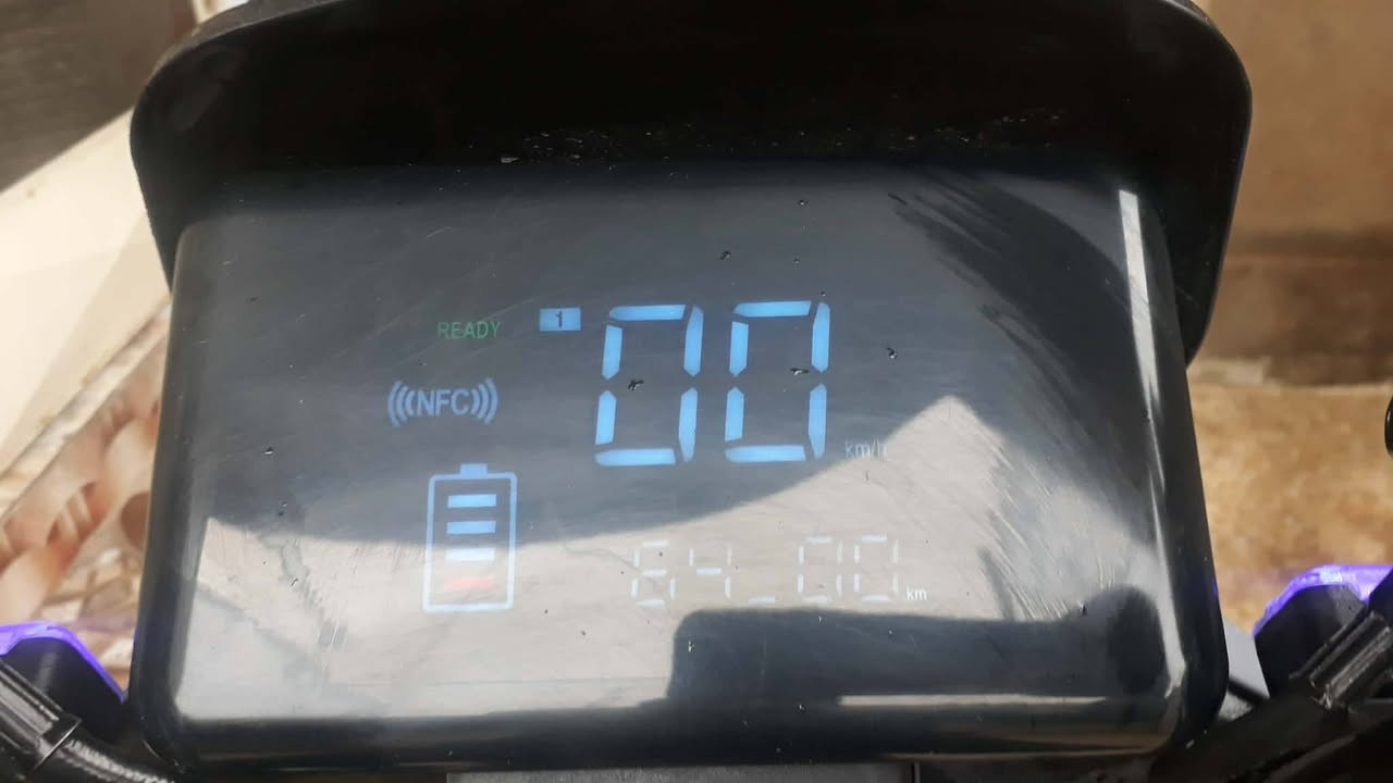 سلام عليكم ماطور شحن للبيع اي 7 وضع ابلادي السعر 575 الاستفسار على هذا الرقم ***********
