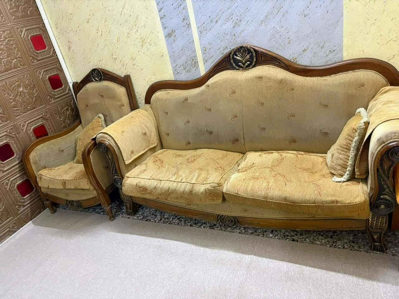 سلام عليكم  تخم للبيع.  هاي صوره  واضحه. سعر 175بي مجال  العنوان حي الزيتون مقابل مطعم الرواجح


**إذا كنت صاحب هذا الإعلان وتريد حذفه لأي سبب، رجاءا أرسل رسالة إلى الدعم الفني**