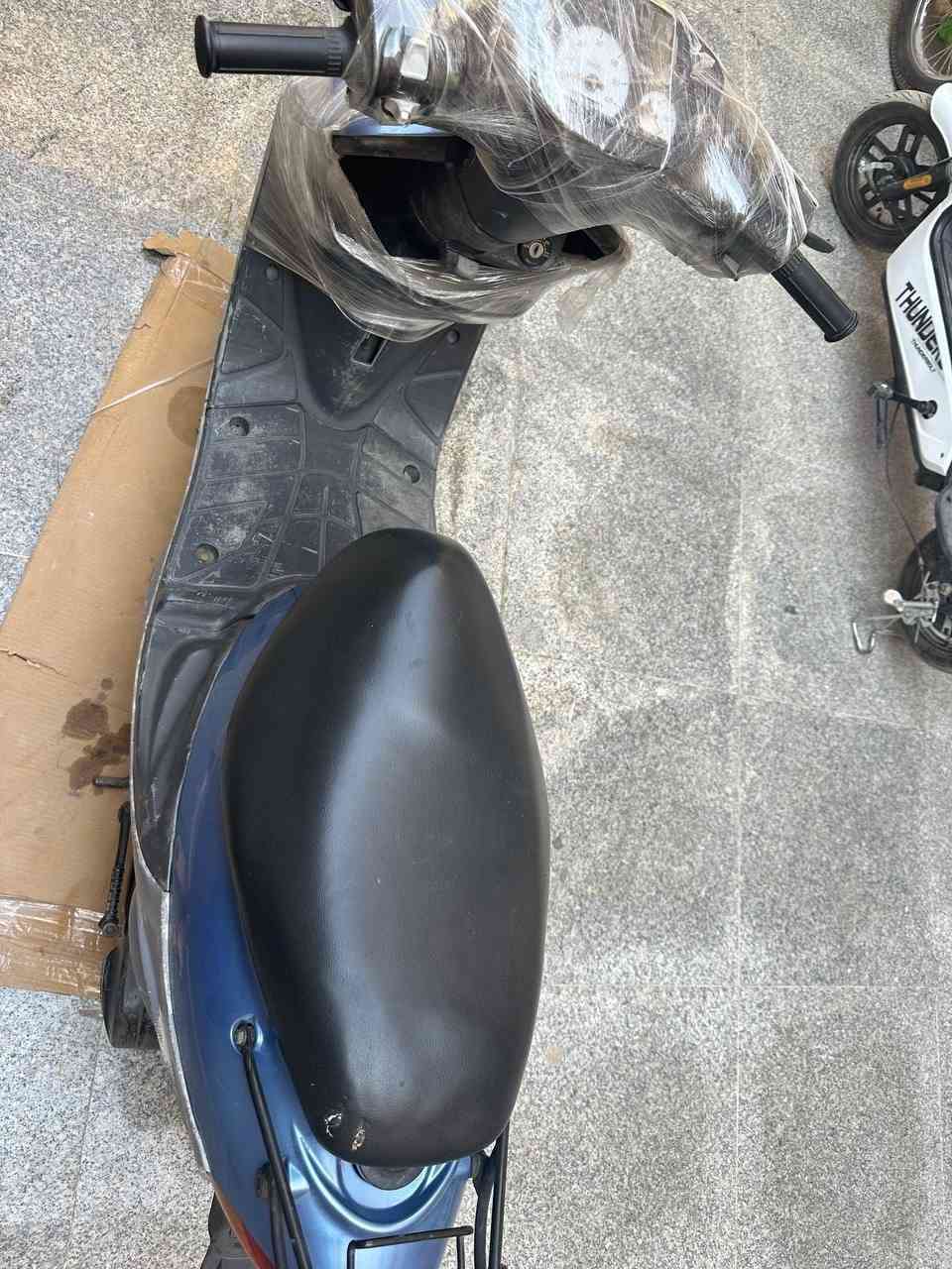 السلام عليكم دراجه 9 زروف يومها صارلها شهرين طالعه من الرمبه دراجه نضيفه كلش ناعمه خير من يم الله سلف كهربائيات كلها شغاله الشراي يتفضل خاص


**إذا كنت صاحب هذا الإعلان وتريد حذفه لأي سبب، رجاءا أرسل رسالة إلى الدعم الفني**