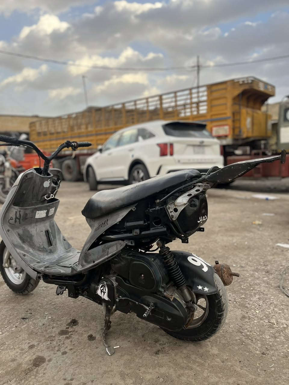 السلام عليكم للبيع ماكس قجمه دراجه مفتوحه نهضه ومعدل فول نعومه كهربائيات شغاله سلف شغال نكره نقصه باتري الدراجه مانقصه شي وياها بس كفرات 
مكاني البصره معقل ب٥٠٠ وبيه مجال
***********
