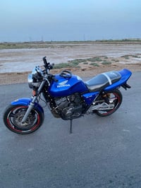 CB400للبيع كفاله     07728439689