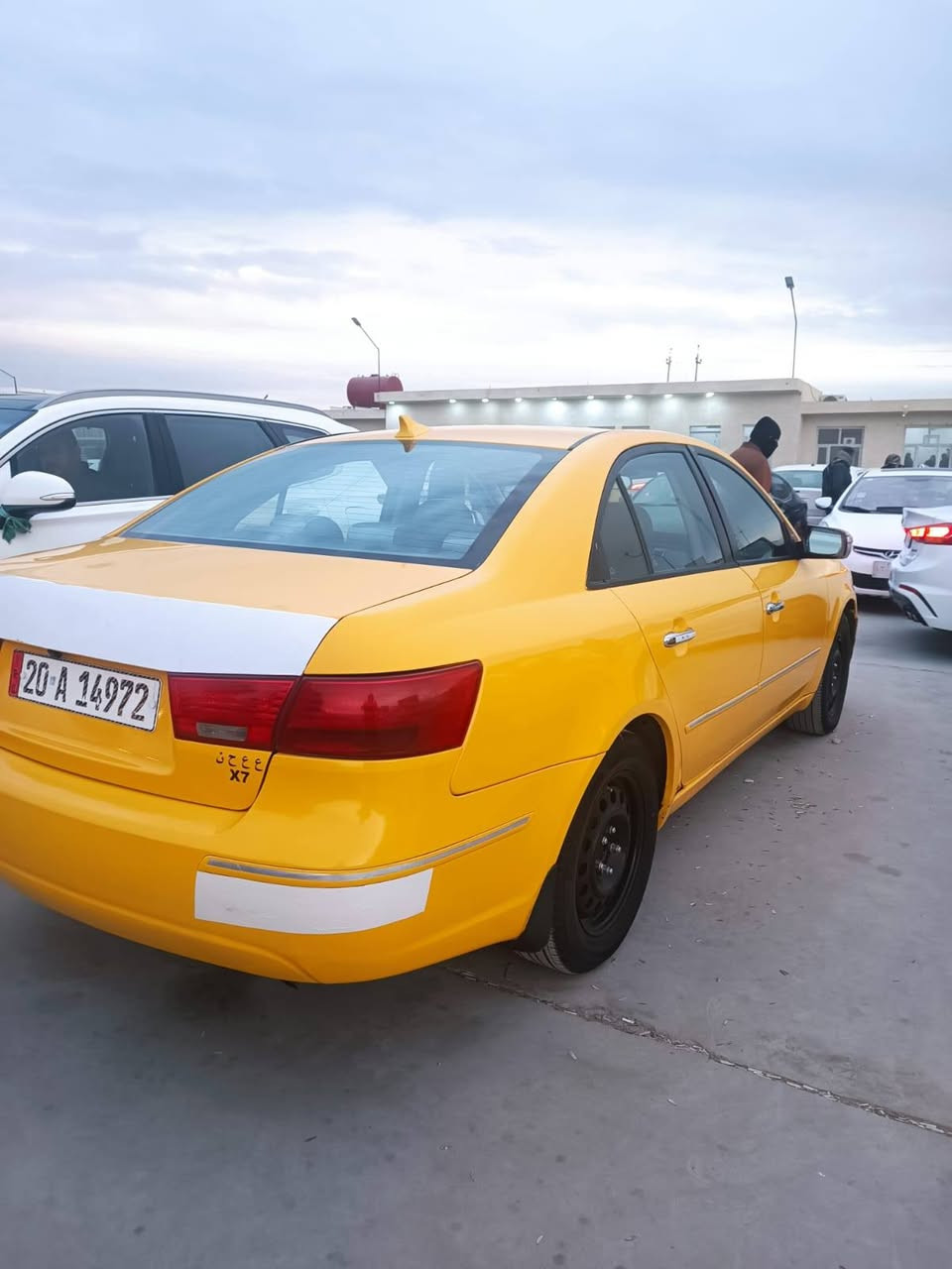 السلام عليكم 
سونتا 2009 امريكي بيه قطعه تبديل الباقي ليبل واحد سياره ماناقصهه شي كله جديد كير وتبريد وصدر ودوشمه وتخم تاير كله جديد 
مصفره هيئه وغرامات 
سنويه 2028
سياره مامتعوبه 
مكان السياره كوت -جصان 📍
للاستفسار اكثر اتصل ***********
🛑 مامتواجد على الفيس .
