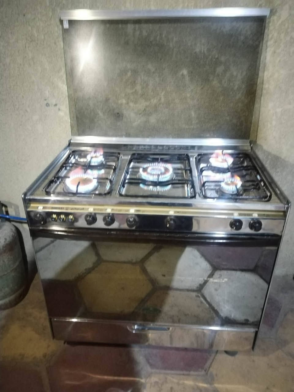 طباخ جديد وشغال للبيع
كريازي.. العنوان الدبله


**إذا كنت صاحب هذا الإعلان وتريد حذفه لأي سبب، رجاءا أرسل رسالة إلى الدعم الفني**