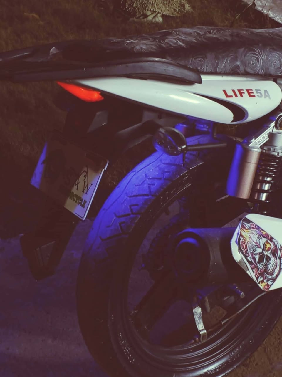 السلام عليكم ورحمة الله وبركاته سينكي ساو لبيع مديل 20 اورق كامله 950 بي مجال ***********
