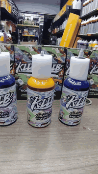 متوفر شامبو غسيل السيارات KLCB  طريقة الاستخدام:  1. خفف المنتج حسب ال...