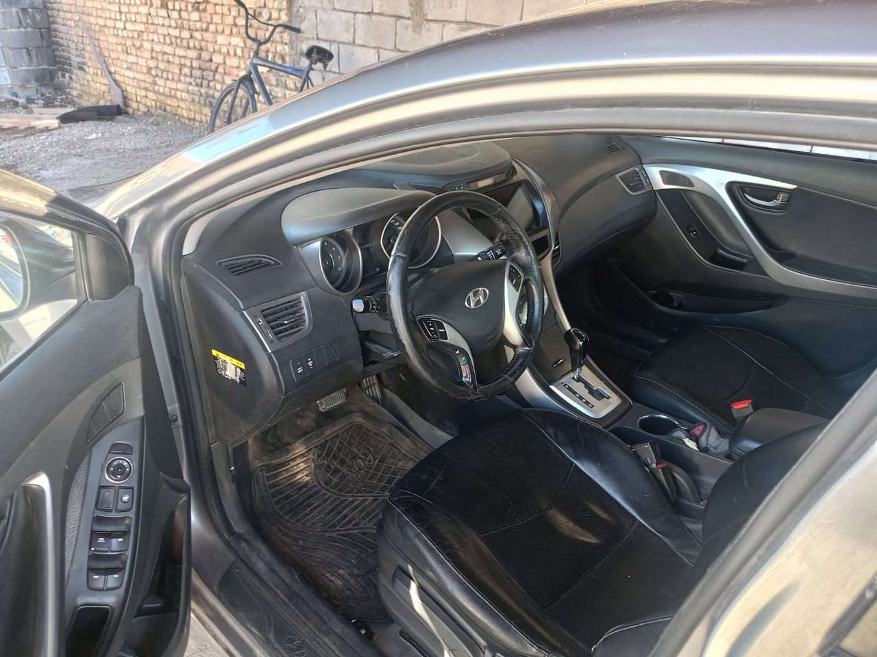 النترا ادوات موديل ١٤ سعر ٤٥ ورقه مكان بصره بيها كصه بيها رقم وسنويه ***********
