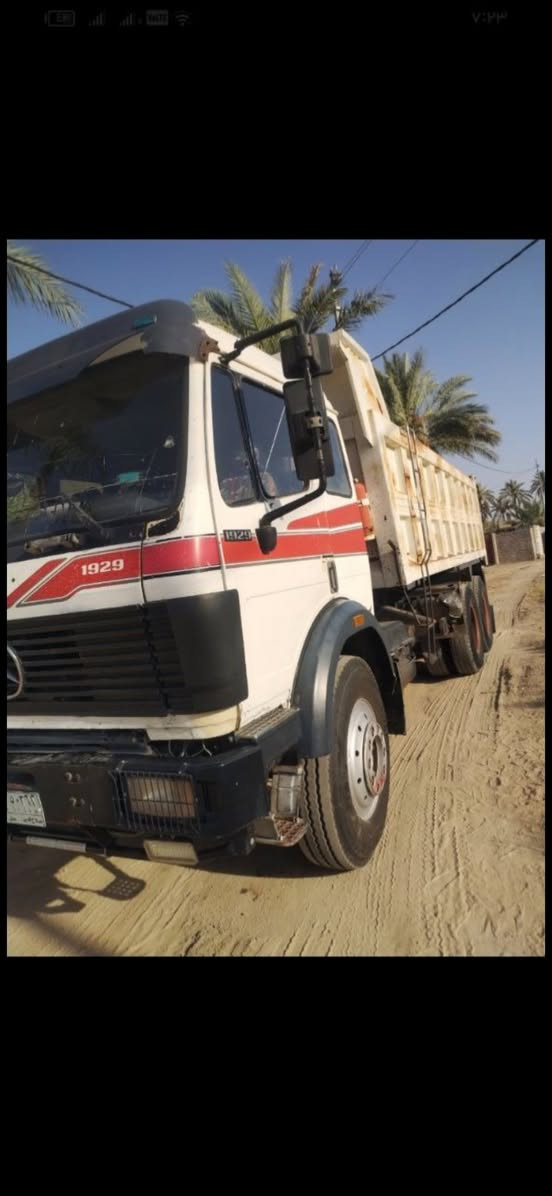 السل عليكم ألبي موديل 89جاهز للشغل مكينه 130محسن كير 155مجموعه نص جي أف شاصي كفاله عامه  
تبريد ثلج ❄️ 
السعر 335
رقم الهاتف 
***********
