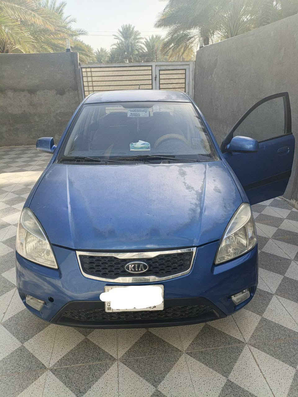 السلام عليكم
كيا ريو خليجي 2009 

رقم كربلاء السيارة بأسمي سنوية لل2027 

گير ومكينة وتبريد وتخم تاير وحدادية مكفولات سيارة مال جناي كلش نظيفة ،

للمراوس بألنترا او سيراتو 2012 .
***********
