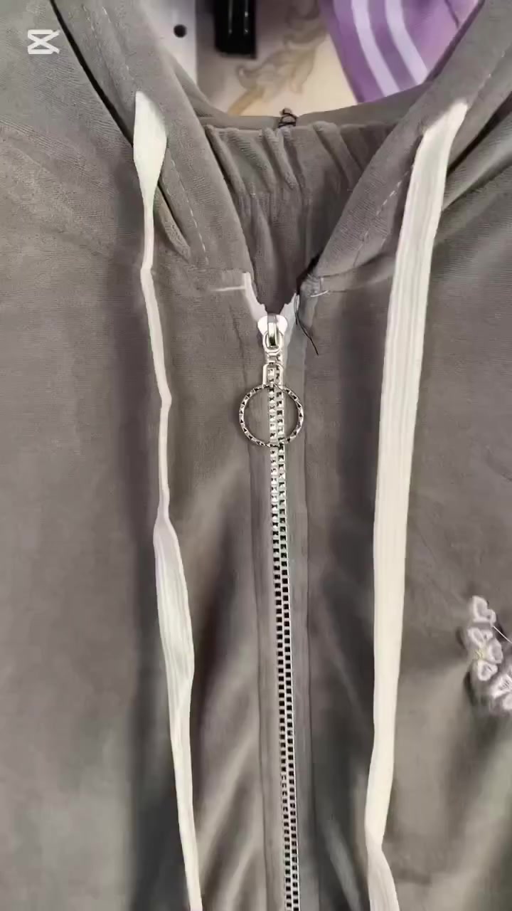 جديد (كوزمتك شموسه)😍تراك رياضي نسائي قديفه فاخر✨💯خامه ناعمه ودافئه تمنحك احساس الراحه طول اليوم❤️‍🔥😍مناسب للرياضه الخفيفه والمشاوير واللبس اليومي❤️‍🔥والسعر كلش مناسب💞💯🔥#كوت داموك شارع عمارة كاظم عبيد  #اكسبلور


**إذا كنت صاحب هذا الإعلان وتريد حذفه لأي سبب، رجاءا أرسل رسالة إلى الدعم الفني**