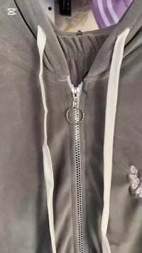 تراك رياضي نسائي • قديفة فاخرة • كوت داموك