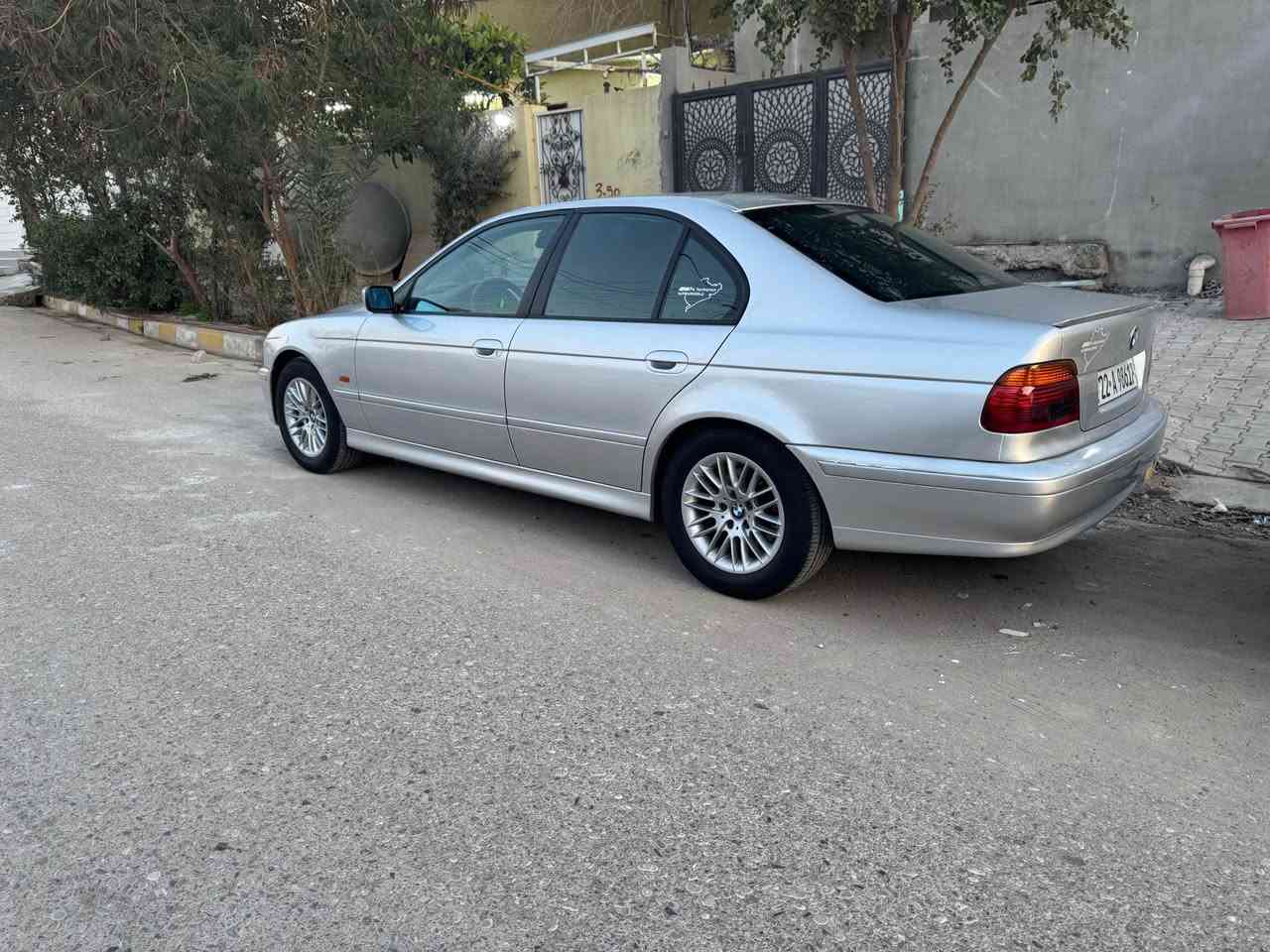 موديل 2002  حجم 530 مكفوله كفاله عامه ماشيه 313 حقيقي محرك دبل فانوس مسكر *********** كلها ع بلاد شرط فقط صبغ جماليه كركوك, العراق
