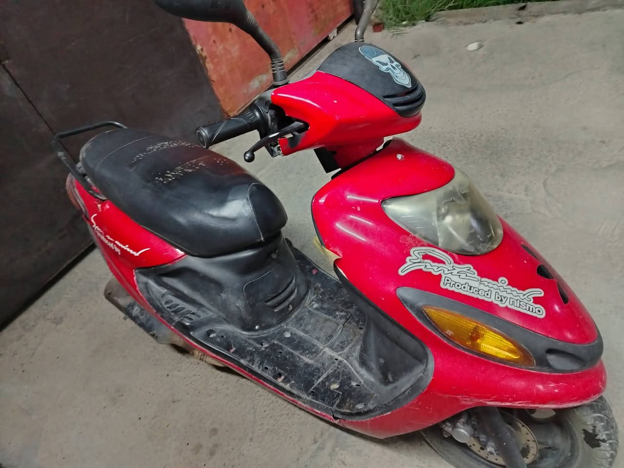 دراجه ياماها دولفين ياباني   شغاله نكره سلف وهندر سعرها ٢٥٠ قفل بدون عمله مكاني الشيخ حمد *********** /***********
