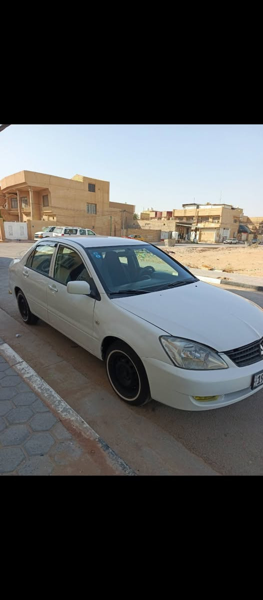 سلام عليكم لانسر موديل 2010 بسمي رقم كربلاء الدولي بيها جاملغ امامي وربع قبق جنطه جاهزه من كل شي سياره سعر 72 ورقه وبيها مجال مكان سياره كربلاء الاستفسار اتصال على رقم التلفون محرك 1600،، ***********.....
