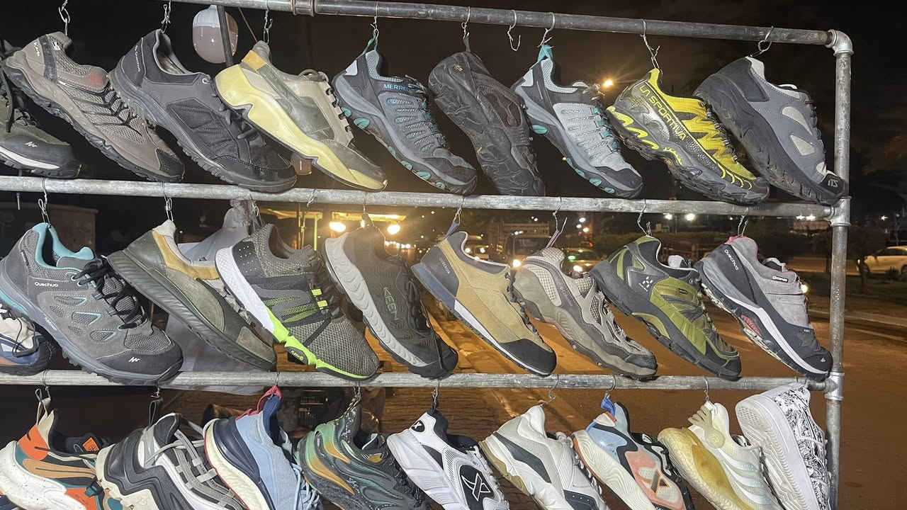 كسر جديد جبلي عسكري العنوان الشعلة قرب مكوى الفردوس توصيل ماكو
سعر اي قطعة 25 الف دينار


**إذا كنت صاحب هذا الإعلان وتريد حذفه لأي سبب، رجاءا أرسل رسالة إلى الدعم الفني**