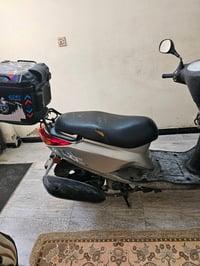 وبركاته دراجة بريز ببغاء نوزل جديدة بمعنى الكلمة صارلها ٣ ايام من نازل...