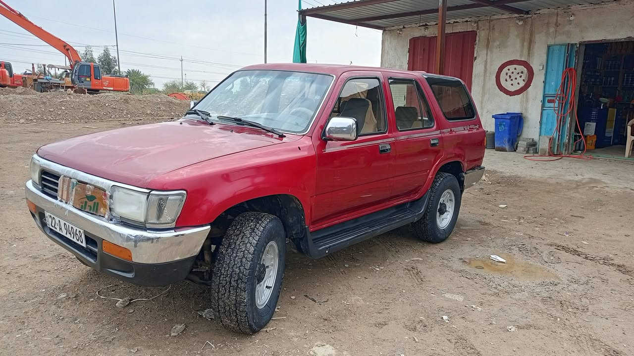 سلام عليكم ورحمة الله وبركاته 
للبيع ToYoTA /6v فورنر بلاديه السياره وضع الشركه كلها بلاد ماعده الجاملغ الأمامي مبدل محرك لوك جديد كير جديد تايرات جدد حداديه حلوه رقم دولي 22 شماليه راعيه موجود بالرفاعي السعر 60 مجال قليل مكلف بالنشر رقم صاحب السياره ***********/***********
