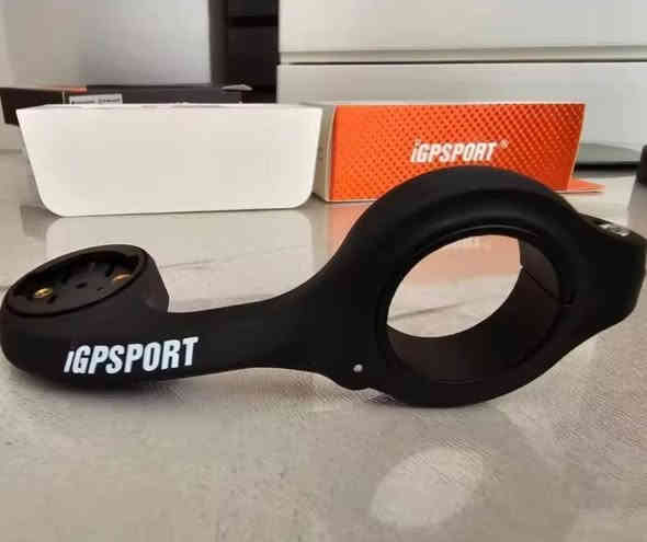 السلام عليكم متوفر
جديد غير مستخدم 💯 

خدمه التوصيل الى جميع المحافظات 
واتساب ***********
