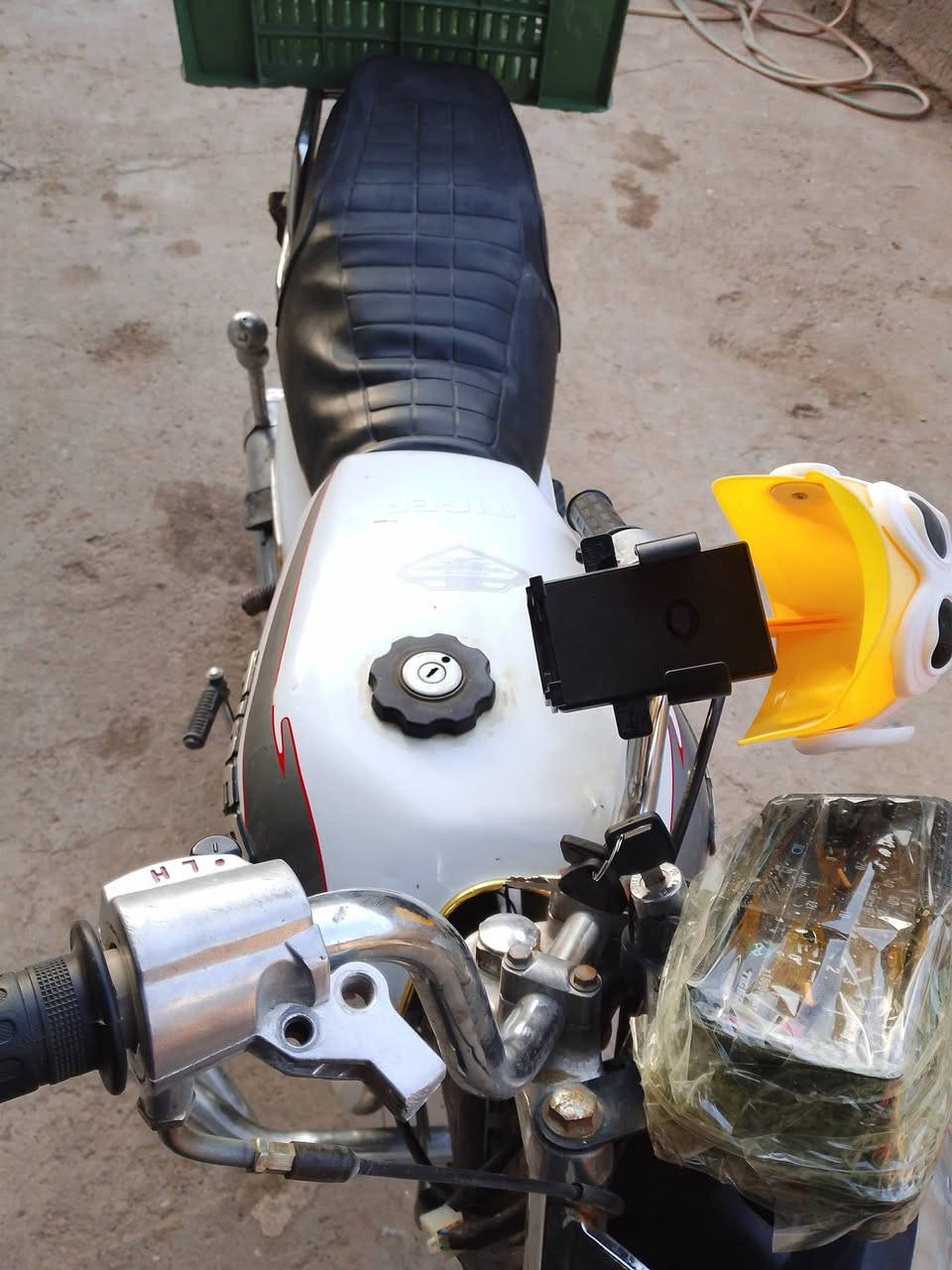 تيكر اربعه كير بدون اوراق محرك لاصرف ولابخار خيرمن الله كهربيات كله شغاله مكاني  رحمه سعر 300اومراوس هم يرهم


**إذا كنت صاحب هذا الإعلان وتريد حذفه لأي سبب، رجاءا أرسل رسالة إلى الدعم الفني**