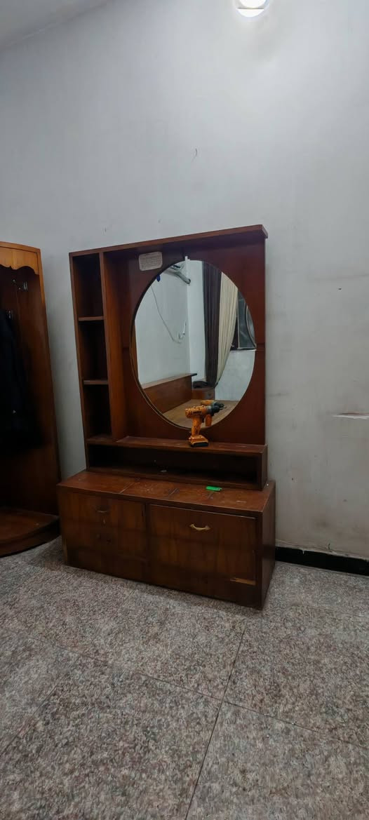 سلام عليكم غرفة صاج اصلي كل المجرات شغالة مابيهه كسر سعر ٢٥٠ بيهه مجال بسيط


**إذا كنت صاحب هذا الإعلان وتريد حذفه لأي سبب، رجاءا أرسل رسالة إلى الدعم الفني**