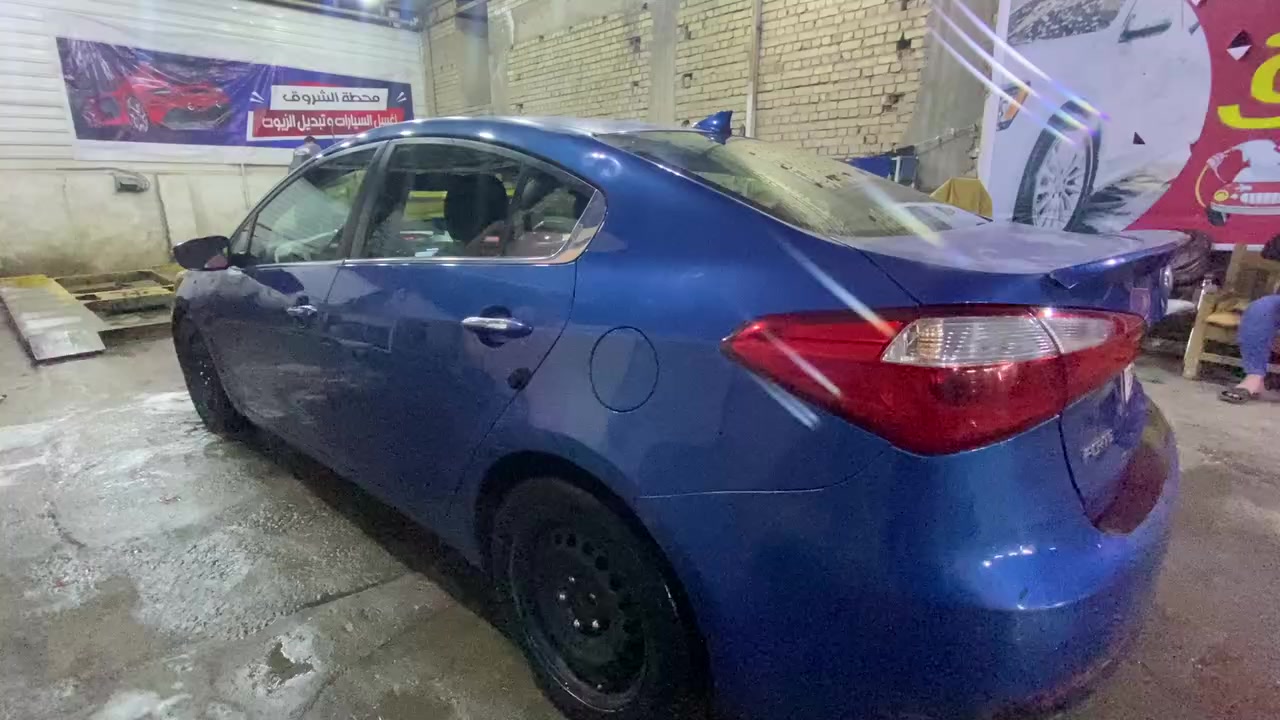 السلام عليكم
كيا فورتي موديل2024 وارد امريكي بيهة 5 قطع صبغ السونر مرفق بالصور 
السيارة فوول ex محرك 2000gdi
سلايد 
تدفئة وتبريد بالكشن 
كشن ميموري
3 بصمات 
4 تحكمات استيرن 
كروس سرعة 
بعد بيهة هواي شغلات 
السعر 99 وبيهة مجال بسيط 
مكاني بغداد الكريعات 
للستفسار ***********
