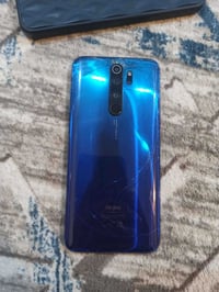 ريدمي نوت٨ برو • ١٢٨/٦ • ظهر مكسر