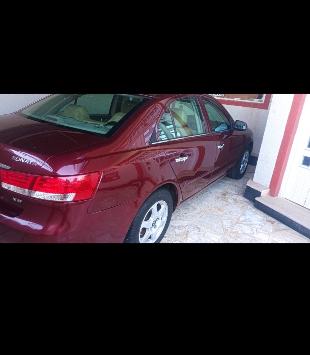 السلام عليكم سوناتا 2007 وارد أمريكي محرك 3300 حادثه شبر تحت قبق البانزين فقط رقم بغداد جديد سنويه 2030 تنتهي السعر 95 رقم الجوال ***********
