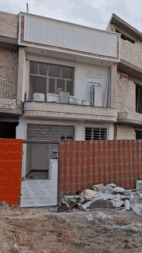 سلام عليكم بيت البيع يتضمن ستقبال مطبخ ثلاثه غرف نوم حمامات عدد ثنين مساحه ٦٠متر طابقين ++حديقه طرمه تشجير ٣٥متر عنوان الدوره ابو عيثه مجمع الرحمان شارع العاشر رقم صاحب بيت مباشر ***********
