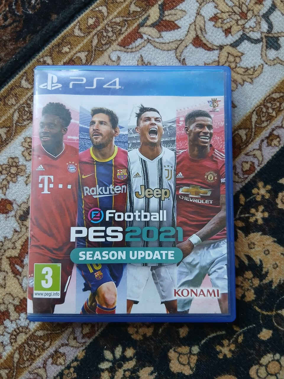 السلام عليكم ورحمة الله وبركاته
عندي بلي فور اون لاين سلم نضام 13.2 
الجهاز نضيف وما مفتوح 
انطيك شرط الضمان هم
وبي حساب همين تكدر تنزل من خلاله العاب 
ويجي وي البلي الاقراص (جي تي اي. بيس21. كال اوف ديوتي)  وانطي بالأقراص ضمان همين 
بالنسبه للجوستكات  فقط السوده الاكس بيهه يشكل  والثانيه ما بيهه شي

السعر 325هو والاقراص وبي مجال 
بدون الاقراص 240


**إذا كنت صاحب هذا الإعلان وتريد حذفه لأي سبب، رجاءا أرسل رسالة إلى الدعم الفني**