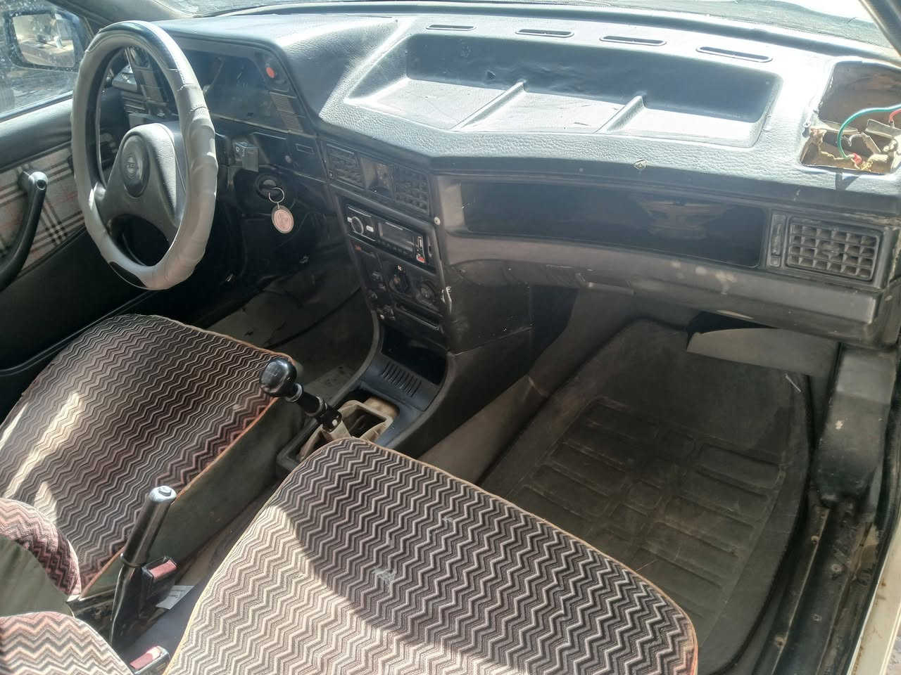 السلام عليكم شباب اوبل كدت استيشن
اوبل محرك ١٦٠٠ مال حاوية قبل شهر من شديتة 
رقم دولي ديالى شرط التحويل بدون وكالة 
السيارة شوفت عينك بحالة ممتازة 
وتفيد اهل عمل 
المكان ديالى بعقوبة السعر ٢٠ ورقة 
***********
