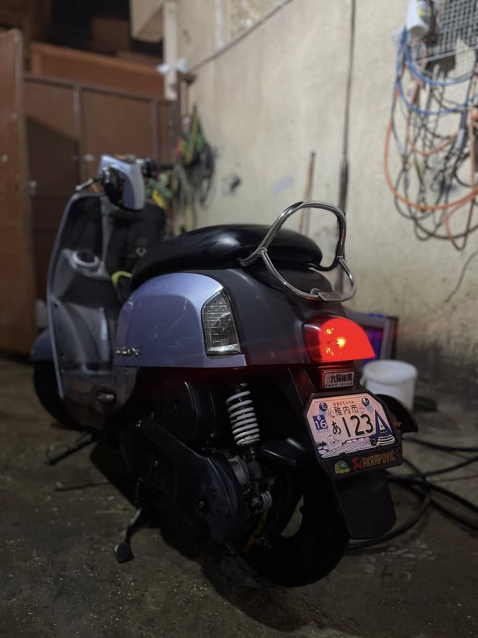 سلام عليكم بوليس ٢٠٠٩نوزل الدراجه كلش حلوه و جديده السعر ٦٧٥ وبيه مجال مكان كربلاء
***********
