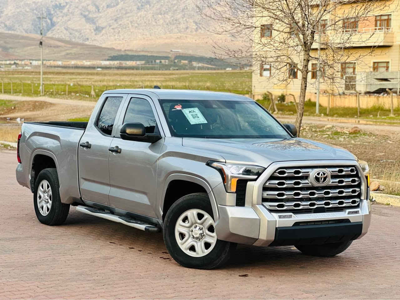 تويوتا تندرا 2024
لون سلفر
السياره كلين - بدون صبغ ( فقط دعاميه ولايتات مفتوح و راجع بلادي ) 
ايرباكات سليمه 100/100 
محرك V6 محرك twen twrbo 
السعر  : 283 ورقه بي مجال قليل

ماشي.42 الف ميل 

المواصفات 
بصمه 
تشغيل عن بعد 
‏ويل كب 
لايتات زينو و بك لايت زينو 
رادار امامي 
تحديد مسار 
شاحن وايرليس 
هندبريك بصمه 
لايت LED 
حاجب LED
اشاره لكزز 
رادار خلفي 
حساس خلفي
محرك لاندكروز V6 توين توربو 
السياره بدون صبغ بدون تبديل قطع 
كلين

للاستفسار ☎️ واتساب ***********
مكان السيارة أربيل-معرض اربيل كارس أربيل, العراق
