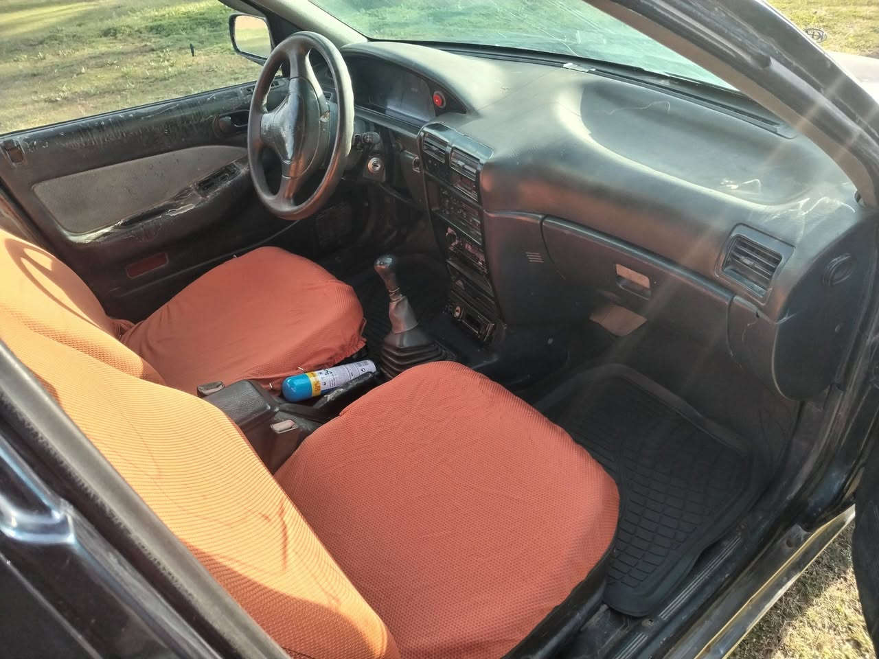 كيا سيفيا 1994 مصبوغة عام جمالية.  صدر جديد.  محرك وكير مكفول.  كهربائيات كاملة.  رقم بغداد.  السعر 35 وبيهه مجال. للاستفسار اتصال او واتساب على الرقم ***********
