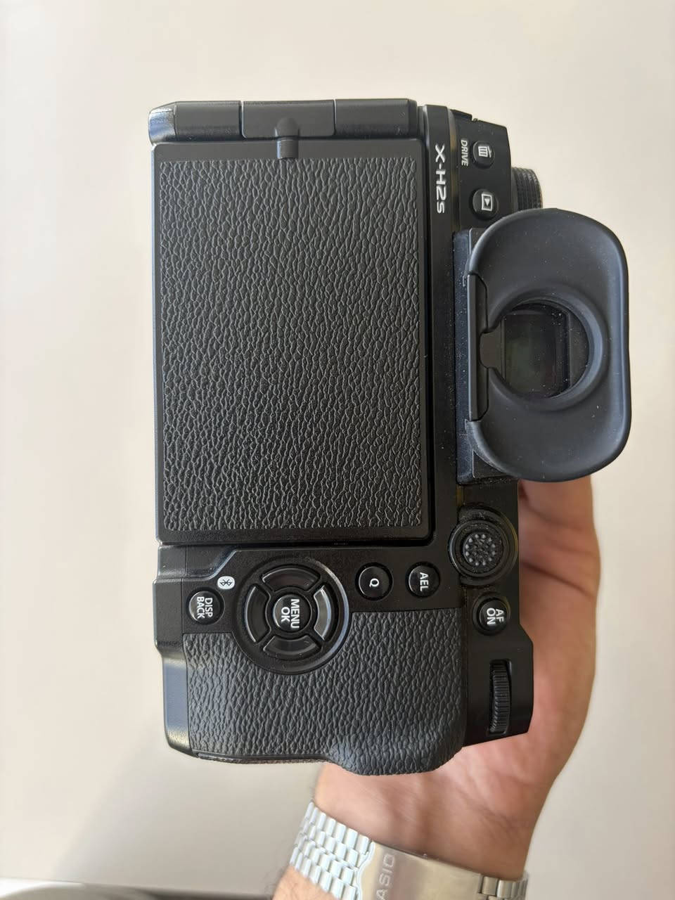 X-h2s
عدسه فوجي ١٦-٥٥
عدسه سيرو ٥٦- فتحه 2-1
كيج
رام ٢٥٦
مع كافه الملحقات


**إذا كنت صاحب هذا الإعلان وتريد حذفه لأي سبب، رجاءا أرسل رسالة إلى الدعم الفني**