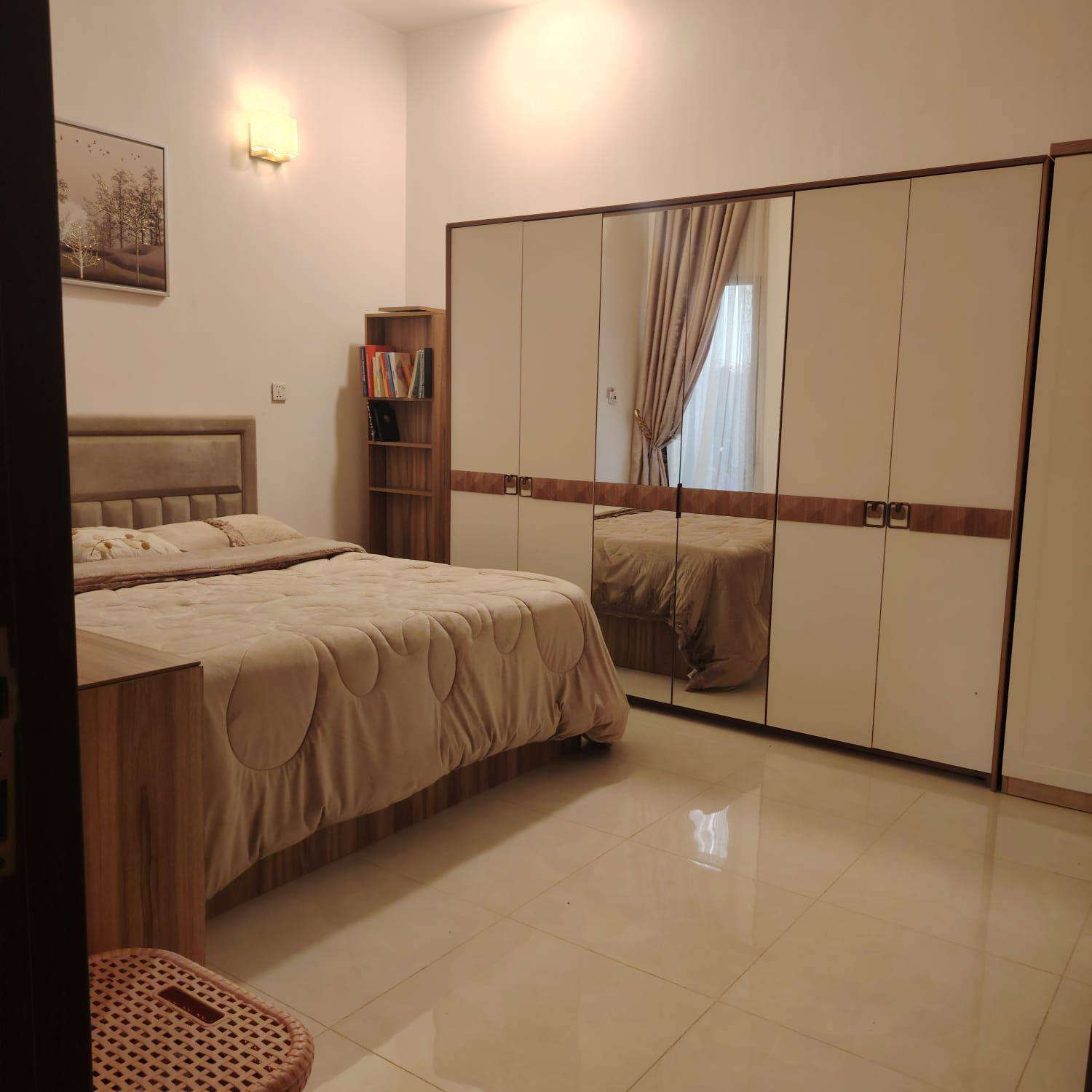 مطلوب الاسكان 55 مليون تسديد الشهري 280
🏡 للبيع – دار سكني في النجف / حي النداء
نهاية شارع غالب الميالي قرب اسواق بابا اشتريلي
فرصة مميزة للسكن أو الاستثمار في موقع هادئ ومطلوب.
📍 الموقع: النجف الأشرف – حي النداء
🏠 الدار: طابق واحد
✨ تصميم حديث وتشطيب مرتب
🛏️ عدد الغرف: (1)
📐 المساحة: (100متر )
💰 السعر: (58) قابل للتفاوض

✔️ قريب من الخدمات والمدارس والأسواق
✔️ منطقة سكنية ممتازة
      الكفيل يتغير
📞 للاستفسار والمعاينة: ***********
