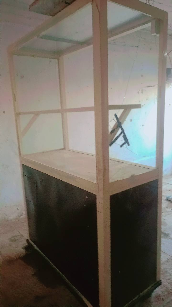 السلام عليكم  عندي جام خانة البيع مكاني الموصل الرشيدية رقمي ***********. بي واتساب
