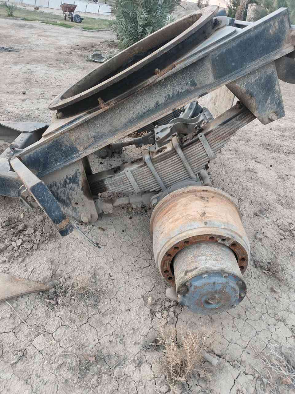 السلام عليكم كرسي للبيع السعر ١٠   ***********
