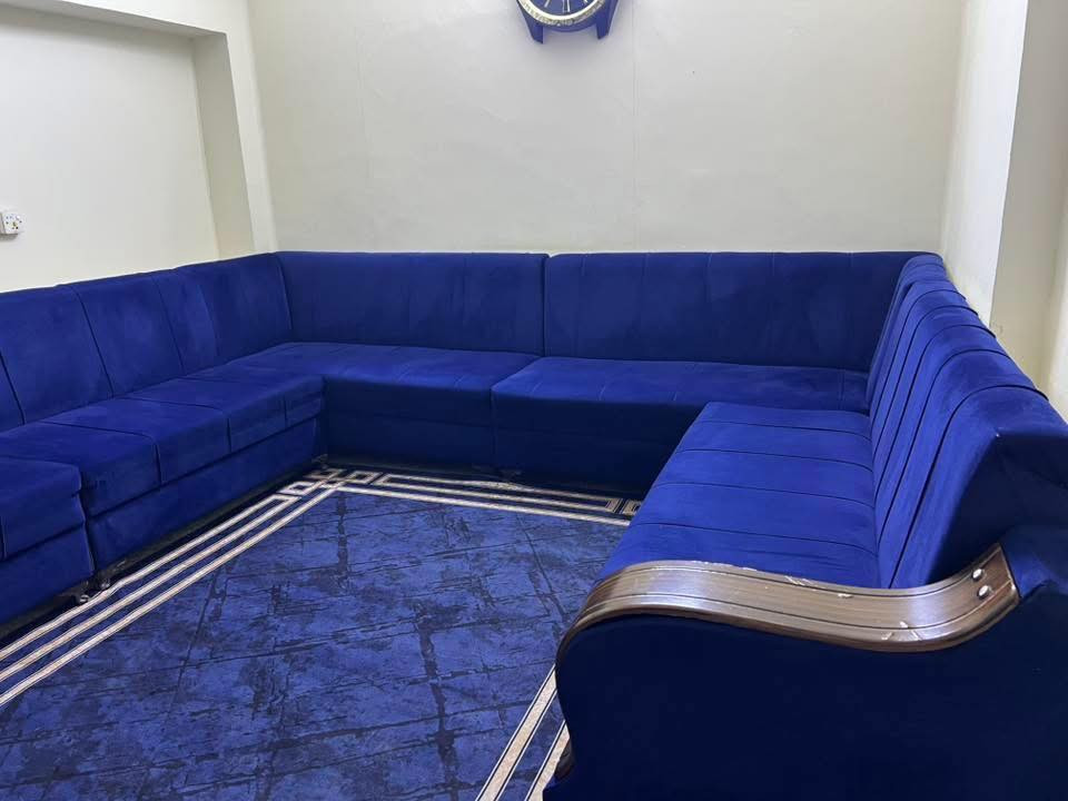 للبيع بسعر  مناسب
*ملاحضة بعد ويآه قطعة مقعدين


**إذا كنت صاحب هذا الإعلان وتريد حذفه لأي سبب، رجاءا أرسل رسالة إلى الدعم الفني**