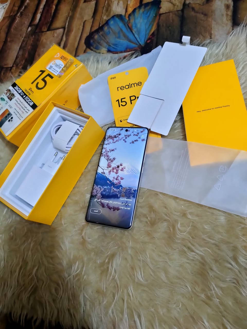 سلام عليكم اخواني جهاز realme 15 Pro 5G اخواني فقط مفتوح من الكارتون اغراضه غير مستخدمه 512 ب26 عشوائيه بطاريه 7000 ملم وشاشه 144 هيرتز وكامرات فلاكشب حساس سوني للبيع او مراوس سعر 500 الف وبي مجال جدا بسيط علما سعر الجديد تقريبا 585  مكاني بغداد مدينه الصدر توصيل ماعندي للستفسار خاص او وات ساب ***********
