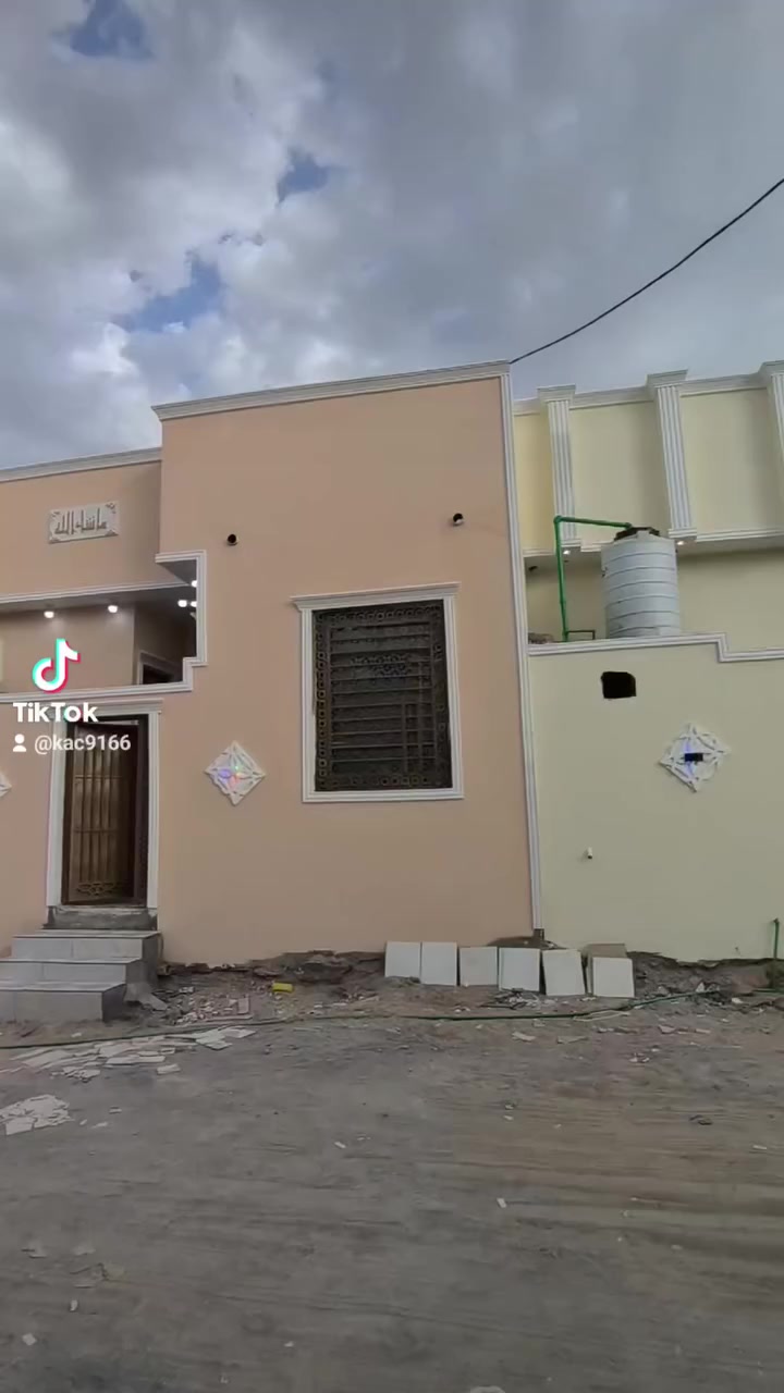 ***********
***********
