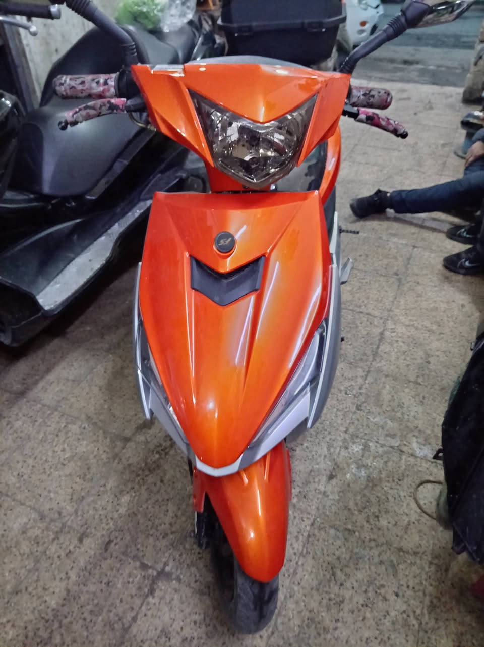 سلام عليكم مطور
اف ايس للبيع كلو شرط مكينه شرط سعرو ٥٠٠ وبي مجال توصل عل رقم ***********
