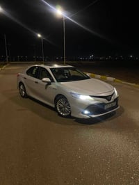 كامري SE • V6 • ٢٠١٩