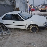 بيجو روى نظيفة للبيع سيارة اصولية وبيها راعي مداور اكسن....كير....(مكي...