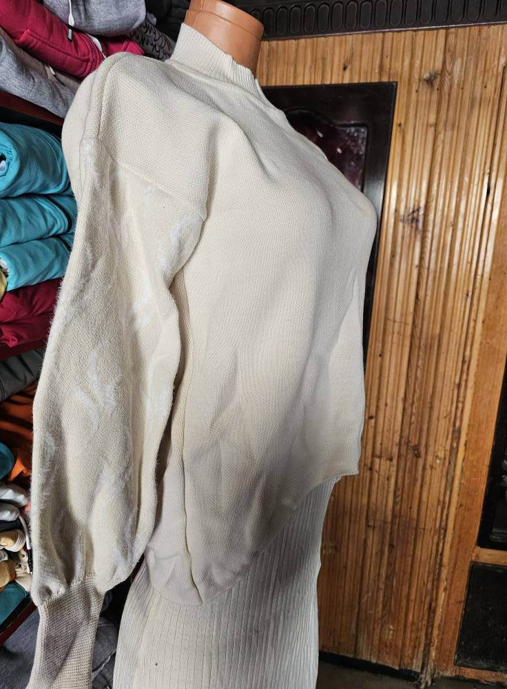 سلاااااام من ملبوسات ايلياء 👑
جبنالكم فستان بيجنن💃💃
اول قطعه حفر +كنزه موديل ولا اروع من هيك 💯💯
طبعن جاي 3الوان 🔥🔥
وكميه كتير محدوده لحقو حالكم 🏃‍♀️🏃‍♀️🏃‍♀️


**إذا كنت صاحب هذا الإعلان وتريد حذفه لأي سبب، رجاءا أرسل رسالة إلى الدعم الفني**