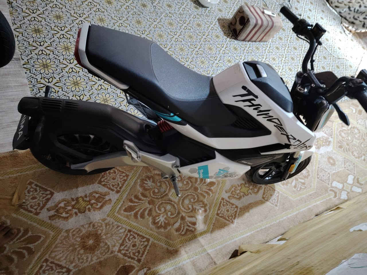 دراجه شحن فول مواصفات
بطاريات ليثيوم
موديل 2023
قفل سكان قفل تاير وره
تشتغل بصمه وتشتغل عن بعد ب بصمه مالته
3 نمر تمشي 80
سعره 1100 وبيه مجال محتاج وريد ابيعه مستعجل
للتواصل *********** البصره
