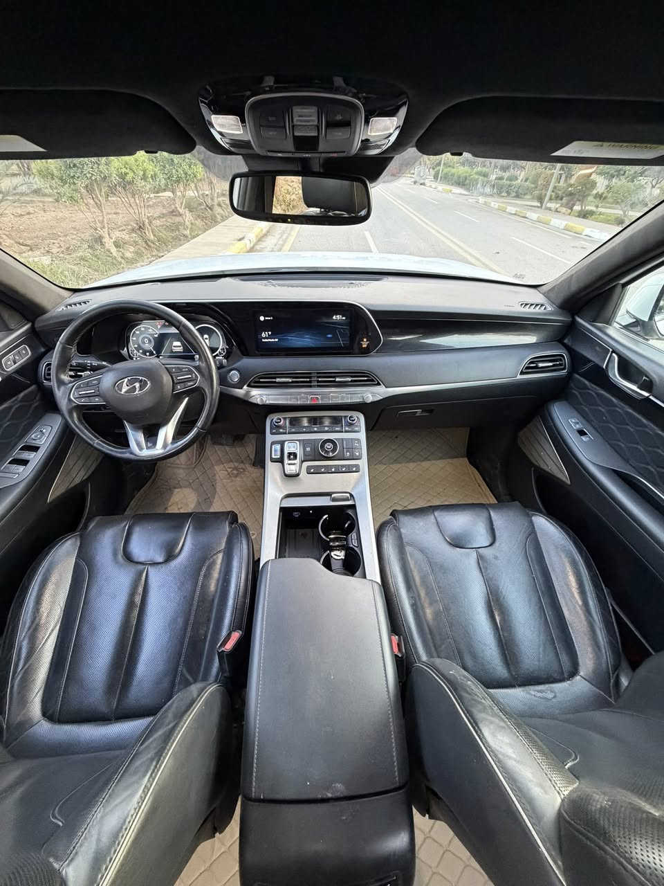 كالكرفي فول مواصفات لون ابيض
رقم اربيل
حادثها جاملغ وبنيد 
السياره جاهزه ع اخر حبه 
بدون دواخل
السعر 255 ورقه 
للاستفسار 

‭***********‬
