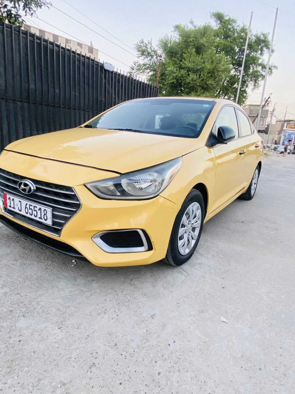 السلام عليكم
اكسنت 2022
وارد أمريكي 🇺🇸 
صور تقرير عل وتساب 
رقم بغداد جديد 
السياره بسمي
السياره موصفات 
شاشه 
تحكمات مقود جهتين 
مثبت سرعه 
سبورت 
محرك 1600 دوش المرغوب
دبل نوزل 
السياره صدر جديد 
تخم تاير جديد 
تبريد شغال 
سياره جديده بمعنى الكلمه
 
التواصل/‭٠٧٧١ ٣٣٠ ٢٥٣٣‬

السعر / 114 مناسب جداً
 
العنوان / المشتل
