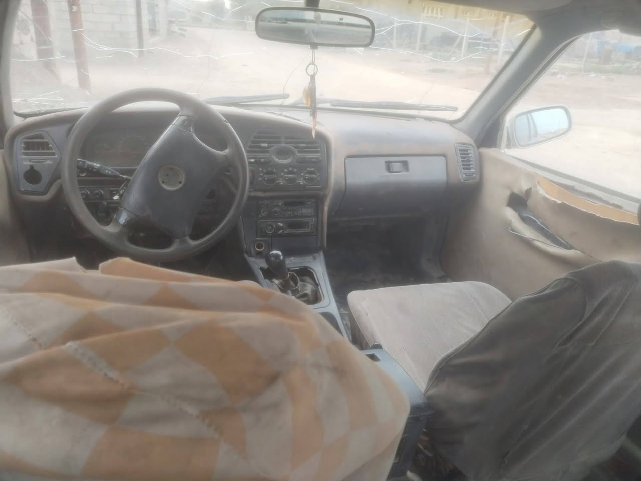 السلام عليكم سيارة للبيع ديو برنس كهربائية غير شغالة العنوان صلاح الدين السعر 20 وبيهة مجال مكفولة راعيهة موجود بل بصرة  استفسار على هاذا الرقم ***********
